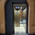 Rhodes House - Lifts - (1 of 15) - Vestibule lift